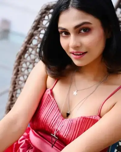 Escort Service Ichalkaranji